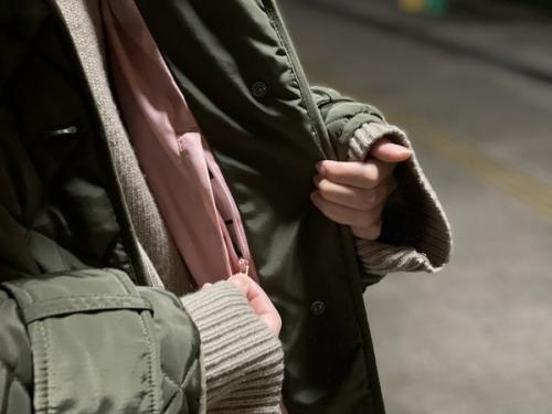 スタンド スタジオのキルティングコート