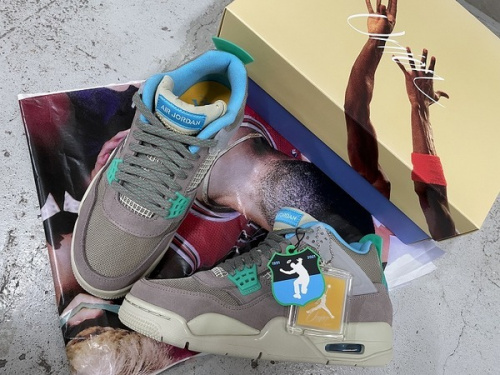 スニーカーのNIKE × UNION JORDAN