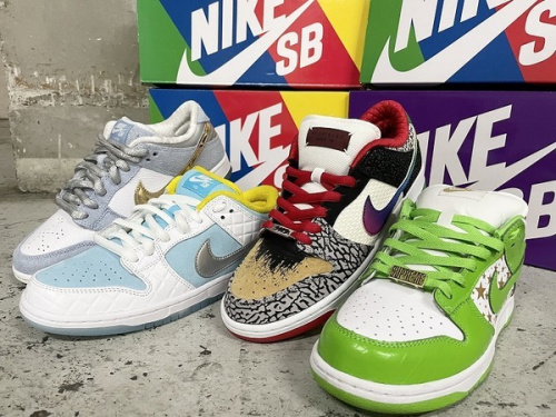 スニーカーのNIKE