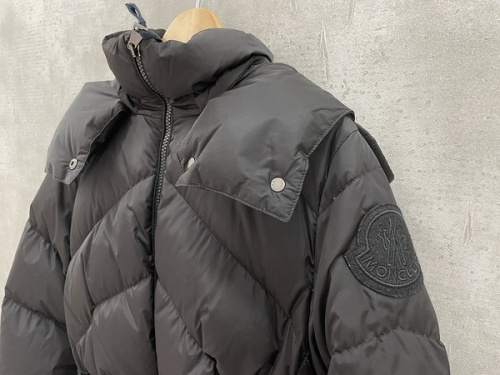 インポートブランドのMONCLER