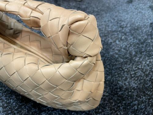 ボッテガベネタのミニ・ザ・ジョディハンドバッグ