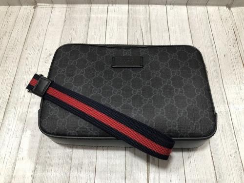 GGスプリームポーチの495562