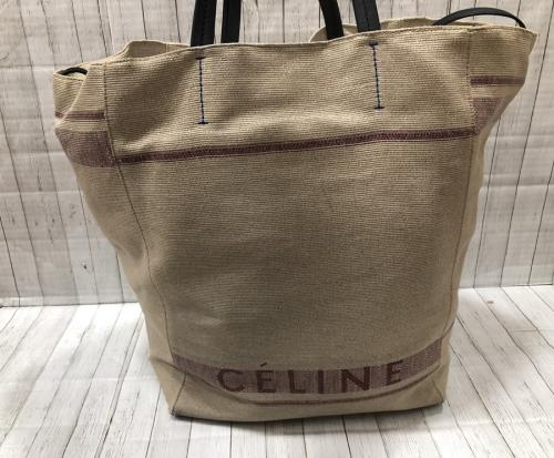 セリーヌのラージカバファントムキャンバストート