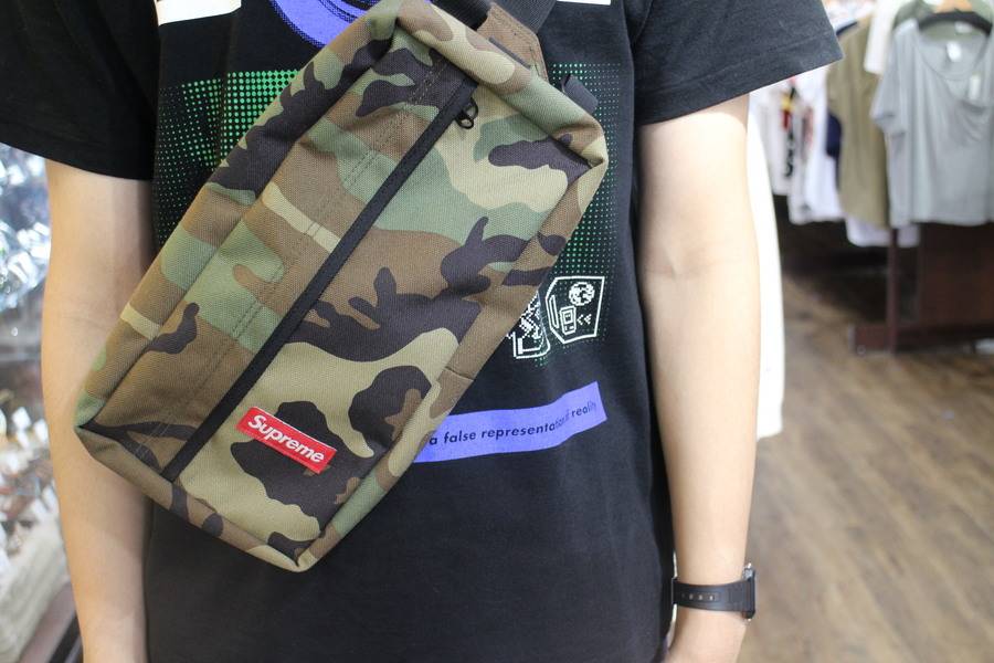 SUPREMEバックパック買取致しました！！[2017.08.22発行]｜トレファク 