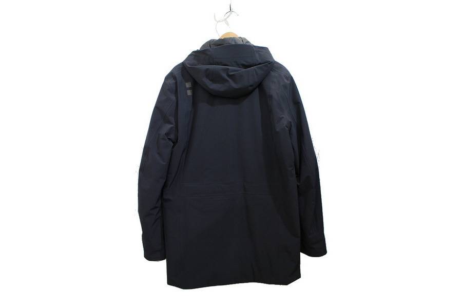 まさに上質なUBERのスタイリッシュなコートをご紹介致します。[2018.10