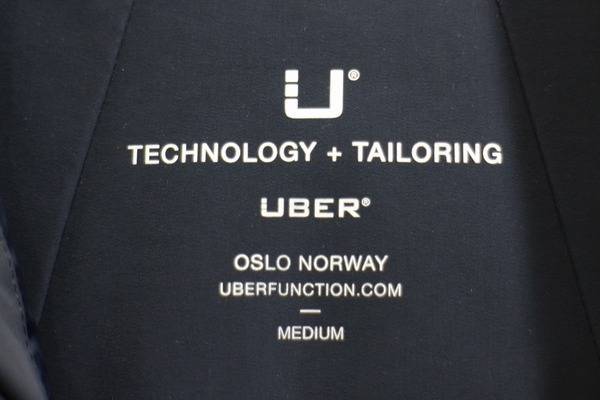 まさに上質なUBERのスタイリッシュなコートをご紹介致します。[2018.10 