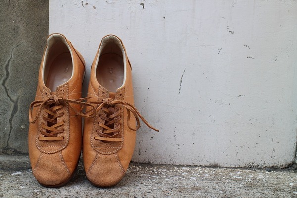 Hender Schemeがあの名作スニーカーをオマージュした一足が入荷致し Hender Schemeがあの名作スニーカーをオマージュした一足が入荷致し