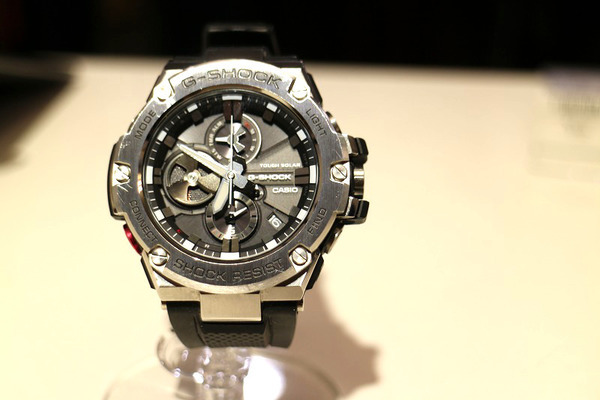 G-SHOCKの超人気モデル”GST-B100”をお買取しました！！[2019.08.16発行]