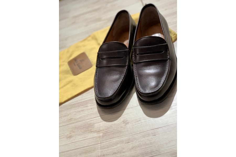 人気の JOHN LOBBのCAPRIが入荷致しました。[2019.08.21発行]｜トレ 靴