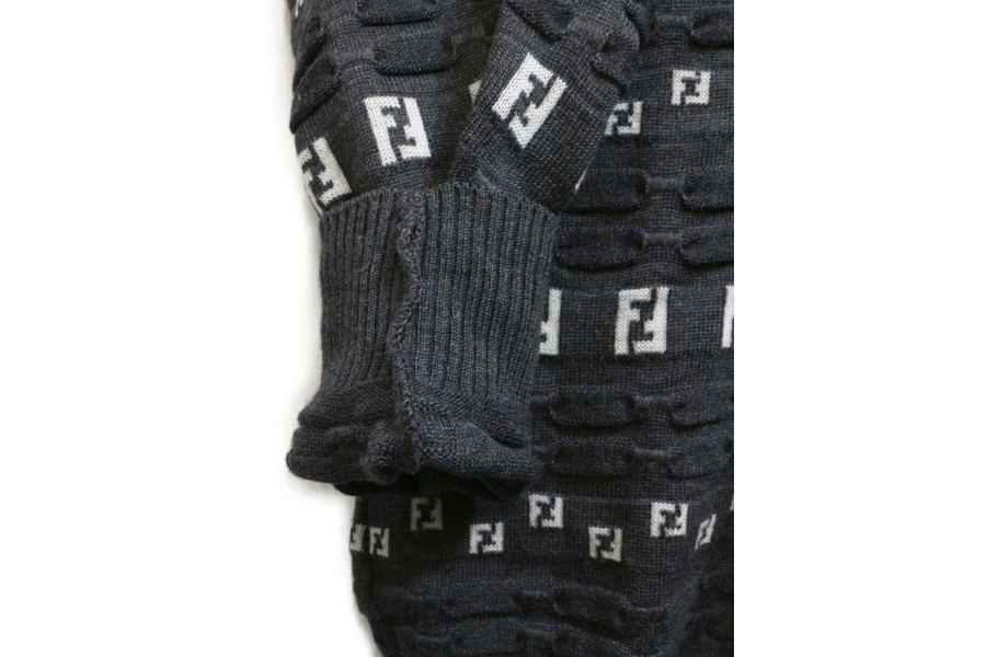 FENDI／フェンディ】ヴィンテージ（並行品）の珍しいパターンの