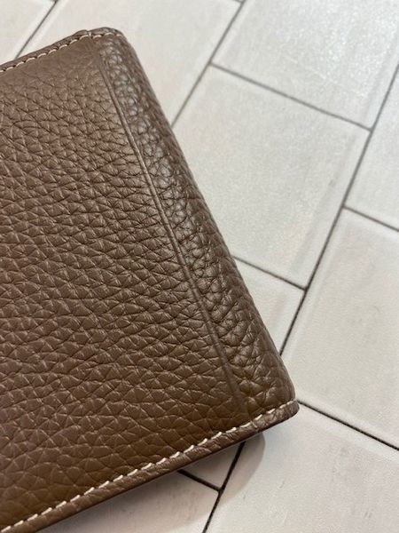 JANTJE ONTEMBAAR × Vasic カードケース/ オフホワイト JANTJE ONTEMBAAR × Vasic/ヤンチェオンテンバール × ヴァジック