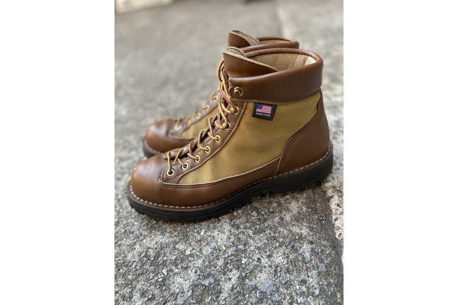 アメカジブランド【Danner Light ／ダナーライト】からマウンテン 