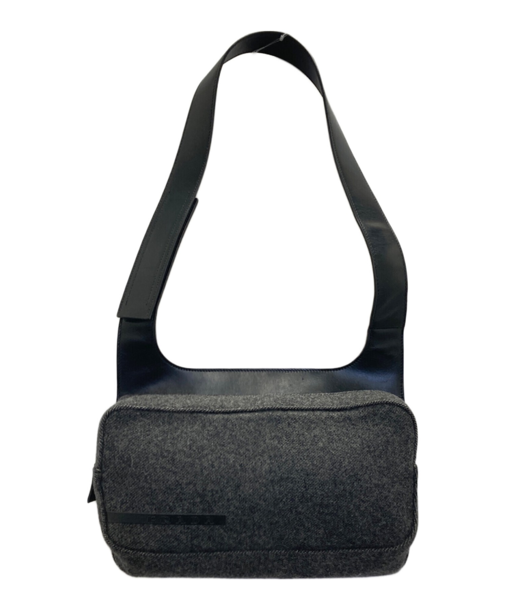 プラダスポーツ　アーカイブ　ショルダーバッグ PRADA SPORTS / プラダスポーツ】ウールショルダーバッグ|ミニマルな