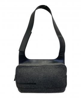 「インポートブランドのPRADA SPORTS 」