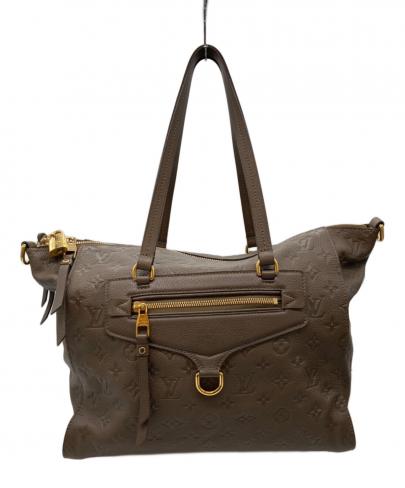 「ラグジュアリーブランドのLOUIS VUITTON 」