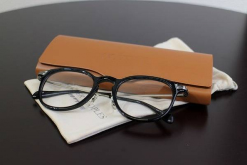 メガネのアイウェア