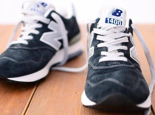 NEW BALANCEのスニーカー