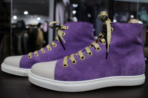 スニーカーの古着