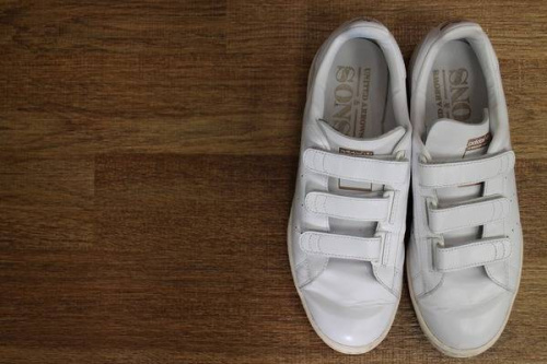 adidasのスニーカー