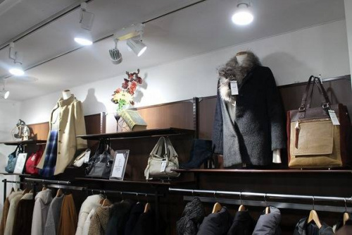 キャリアのコート