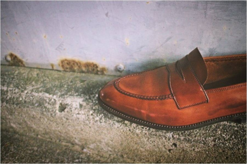 メンズのシューズ