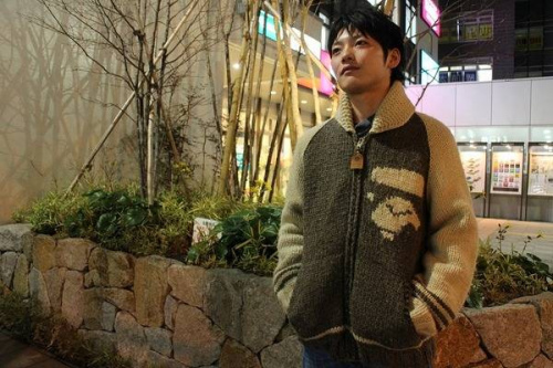 エイプのカナディアンセーター