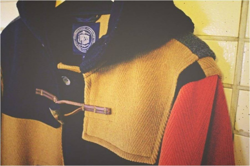 ダッフルコートの本八幡