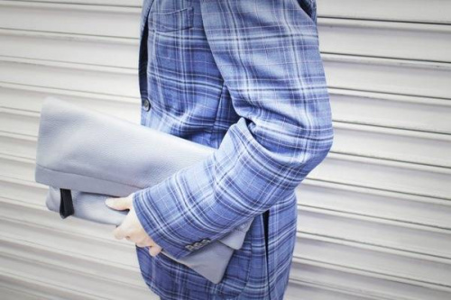 クラッチバッグのドレカジ