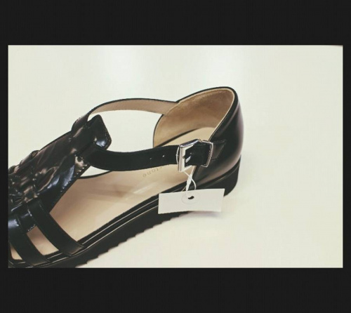 サンダルのイタリア