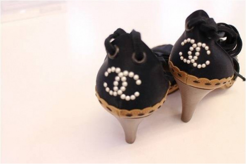 シャネルのサンダル