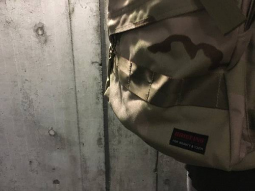 ブリーフィングのバックパック