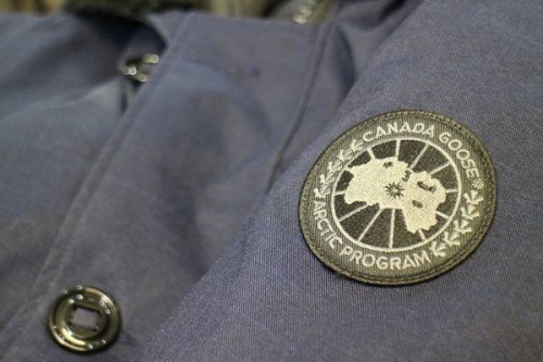 カナダグースのダウン