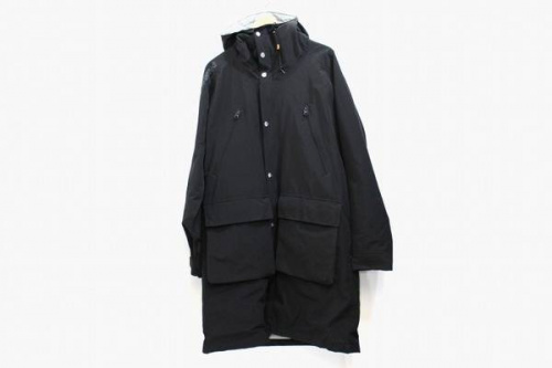 マウンテンパーカーの古着