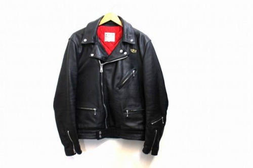 サイクロンタイトフィットのダブルライダースジャケット