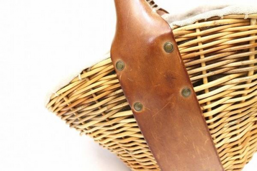 エバゴスのミナペルホネン