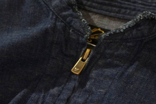 ニードルスのスニーカー