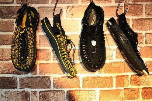 サンダルの強化中