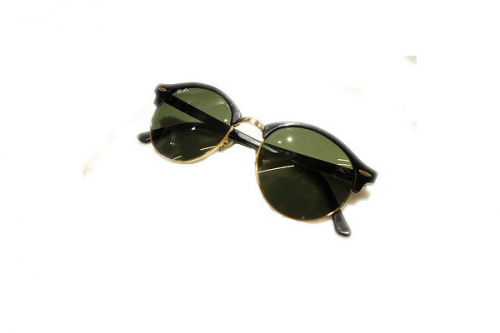 サングラスのメンズ