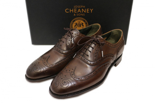 ドレスシューズのCHEANEY