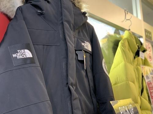 STONE ISLANDのストーンアイランド