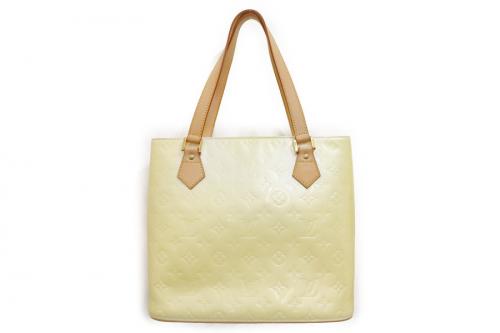 LOUIS　VUITTONのルイヴィトン