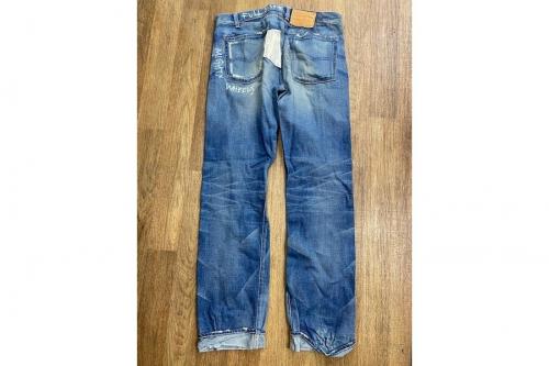 リーバイス　ヴィンテージ　クロージングのダメージ加工デニム　501XX　ダブルネーム