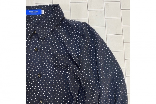 インポートブランドのBURBERRY BLUE LABEL