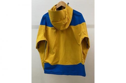 マムートのナイロンジャケット　Meron Jacket