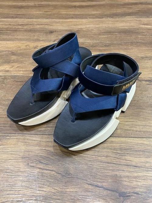 MM6 Maison Margielaのエムエムシックス メゾンマルジェラ