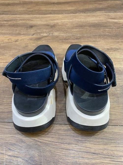 エムエムシックス メゾンマルジェラのサンダル