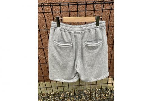 エフシーアールビーのハーフパンツ