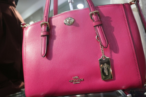ラグジュアリーブランドのcoach