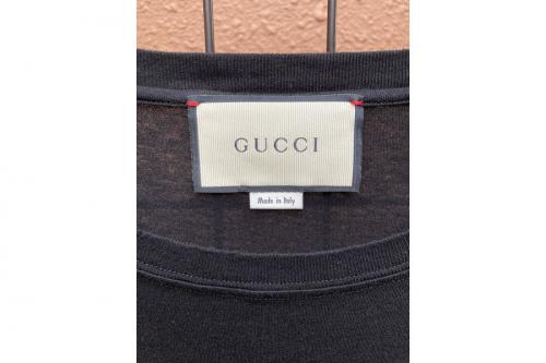 ロゴTシャツのメンズ