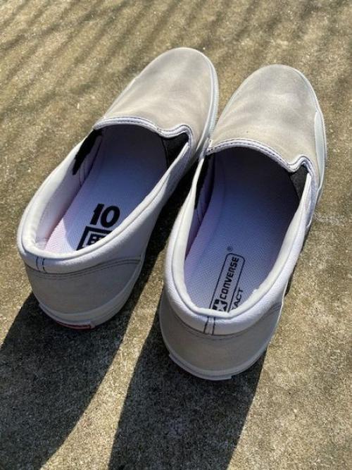 コンバース × テンボックスのSKIDGRIP SLIP ON